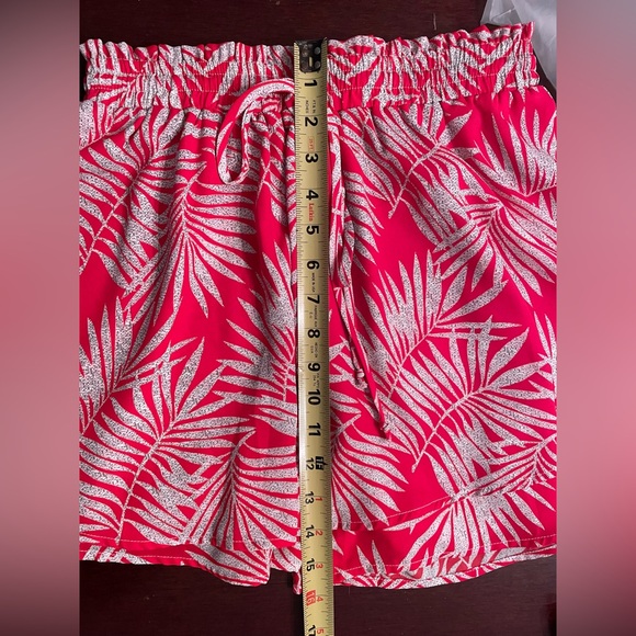 Small NWOT skorts set - Picture 11 of 11